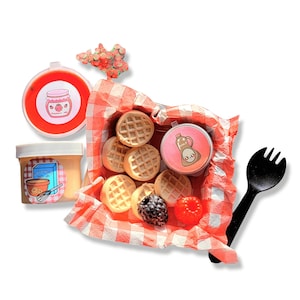 Hoshimi&#39;s Mini Waffles Handmade DIY Slime Kit
