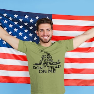 Gadsden Flagge, Treten Sie nicht auf mich, geschlechtsneutrale Kleidung, Tops und T-Shirts, patriotische Kleidung