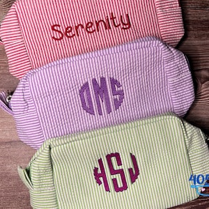 Cosmetic bags, Custom cosmetic bags, Pouches with zippers, Monogrammed pouches, Makeup bags with monogram, Embroidered bag, Monogrammed bag