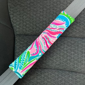 Lilly Pulitzer Pink and Yellow Belt Vibrant Accessories Lilly Pulitzer sz Large BELT Pink w/ green yellow orange red  main image 3
