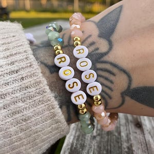 Pulseira de contas de cristal personalizável com nome - Pulseira de letras do alfabeto, apelido, nome, palavra doce - Presente EVJF, namorada, mãe
