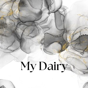 Könnte beinhalten: Ein Tagebuchcover mit weißem Hintergrund und abstrakten grau-schwarzen Tintenmustern. Goldglitzer akzentuiert das Design. Die Worte "My Diary" sind in Schwarz gedruckt.
