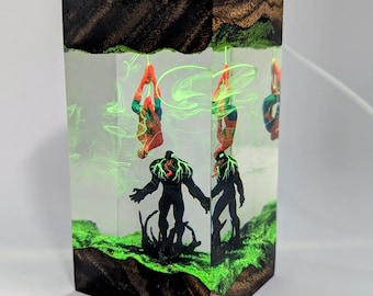 Venom vs Spider-Man Resin Lamp: Hero-Themed Night Light,Unique Christmas, Gift for him