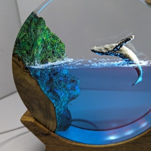 Humpback Whale Epoxy Resin Whale Night Light,Deep Sea Epoxy Resin Lamp, Resin Table Lamp, Dive With Whale Desk Lamp,Ocean Art Table Lamp zdjęcie 10