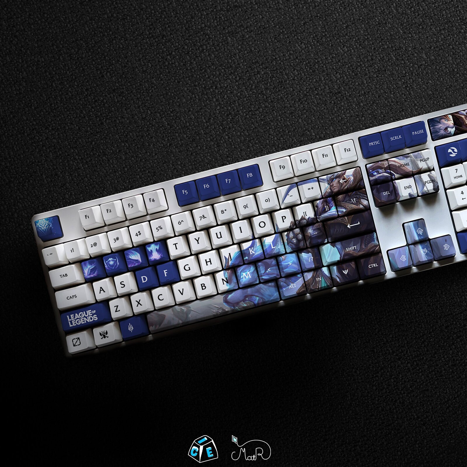 Garen - The Might of Demacia Lol Series Keycap Set, 127 Keys PBT For Mechanical Keyboard OEM Profile | God King Garen LoL Custom Keycap