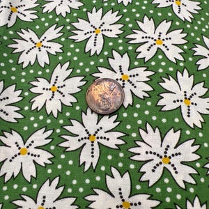 American Jane by Sandy Klop for Moda. 100% Cotton. Sold by the 1/2 yard.