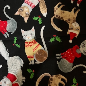 Timeless Treasures Fabric. 100% Cotton. Sold by the 1/2 yard. Christmas Cats