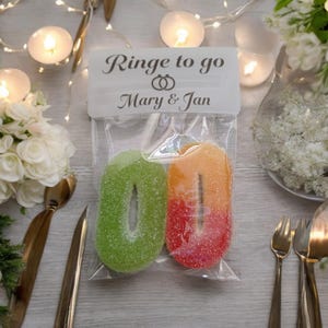 Gastgeschenk zur Hochzeit, Verlobung, Taufe -Ringe to go- Süßigkeit, Ringe, kleine Tütchen mit Transparentpapier,Geschmack: Pfirsich & Apfel