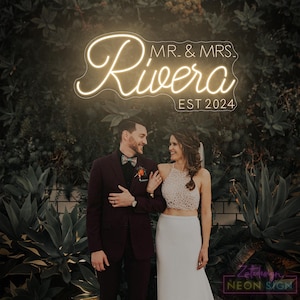 Letrero de neón personalizado para boda de Sr. y Sra., letrero con nombre de Sr. y Sra., letrero con apellidos para fondo de boda, luz con nombre de familia, regalos de boda personalizados