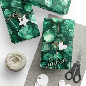 Papiers cadeaux personnalisés avec motif de pierres de naissance et signe du zodiaque pour mai