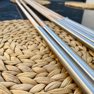 Inkl. Premium Holzstab glatt montiert