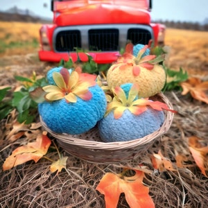 Plush Pumpkin with flowers-Fall Decor-Amigurumi-Crochet Decor-Handmade-Spooky Season-Pumpkins-Halloween-Farm-Rustic-Country-Gift-Birthday