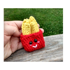 Small Fries Keychain - Gift for Foodies- Unique Keychain Gift- Fast Food Keychains- Amigurumi- Food Truck-Food Lover Keychains