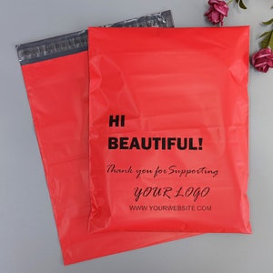 100pcs Impresión personalizada Bolsas de envío rojas, bolsas de correo para ropa boutique, personalizar sobres de envío Correos de polietileno rojo con logotipo impreso