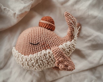Crochet pattern for the WHALE WALDEMAR as a digital download, PDF, Amigurumi for babies and toddlers, not a finished crochet toy, in German and English