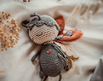 Häkelanleitung MARIENKÄFER MADS als digitaler Download, PDF, Amigurumi fürs Baby und Kleinkind, kein fertiges Häkeltier, Deutsch & Englisch