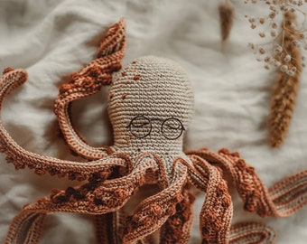 Crochet pattern ONNI OCTOPUS as a digital download, PDF, amigurumi for babies and toddlers, not a finished crochet animal, German & English!