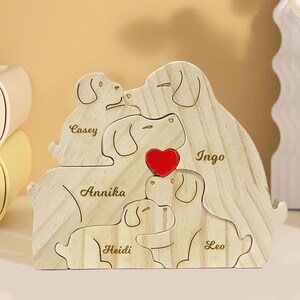 Wooden Dog Family Puzzle,Custom Dog Figurines,Personalized Wood Family Name Puzzle,Family Keepsake Gift,Mother's Day Gift,Gift for Parents