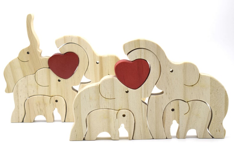 Benutzerdefinierte hölzerne Elefanten Familie Puzzle, personalisierte Tierfiguren, Holz Elefanten Schnitzereien, Familien Name Puzzle, kundenspezifisches Muttertagsgeschenk Bild 9