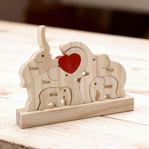 Custom Wooden Elephant Family Puzzle,Personalized Animal Figurines,Wooden Elephants Carvings,Family Name Puzzle,Wood Father's Day Gifts image 8