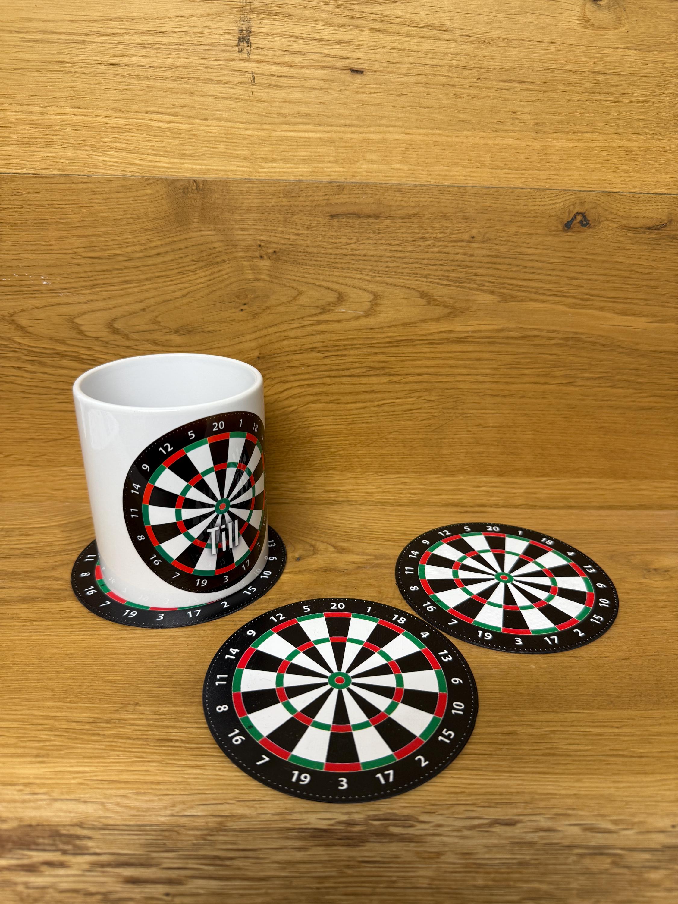 Set di 4 sottobicchieri in pelle con stampa freccette, sottobicchieri