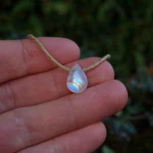 Collier de pierre de lune arc-en-ciel - Goutte | Pendentif pierre de lune collier ras de cou pierre de lune bijoux pierre de lune collier pierre de lune collier pierre de lune