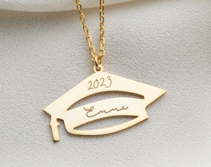 Personalized Graduation Necklace, Custom Bachelor Cap Name Necklace, Graduation Jewelry  Gift, Class of 2023 Graduation Gift, Gift For Her