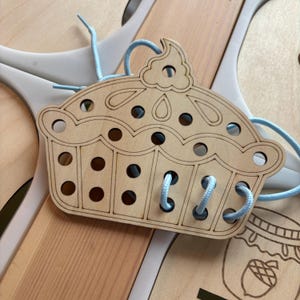 Carte à lacer – tarte à la citrouille