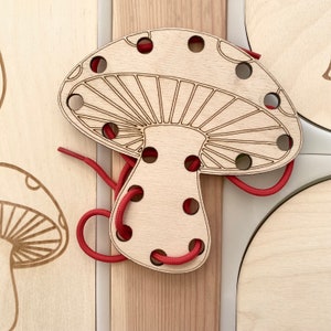 Carte à lacer - le champignon