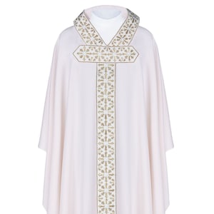 Chasuble With Embroidered Belt And Collar. Cross Motif - Ecru (H87)
