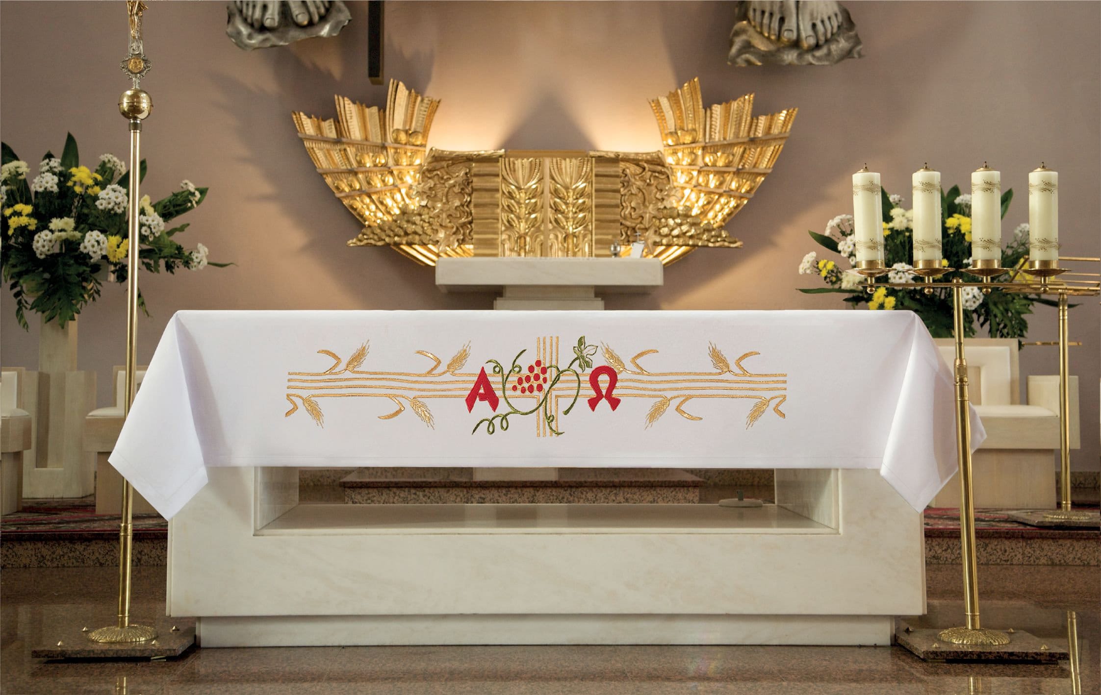 Altaardoek - geborduurd alfa- en omega-symbool