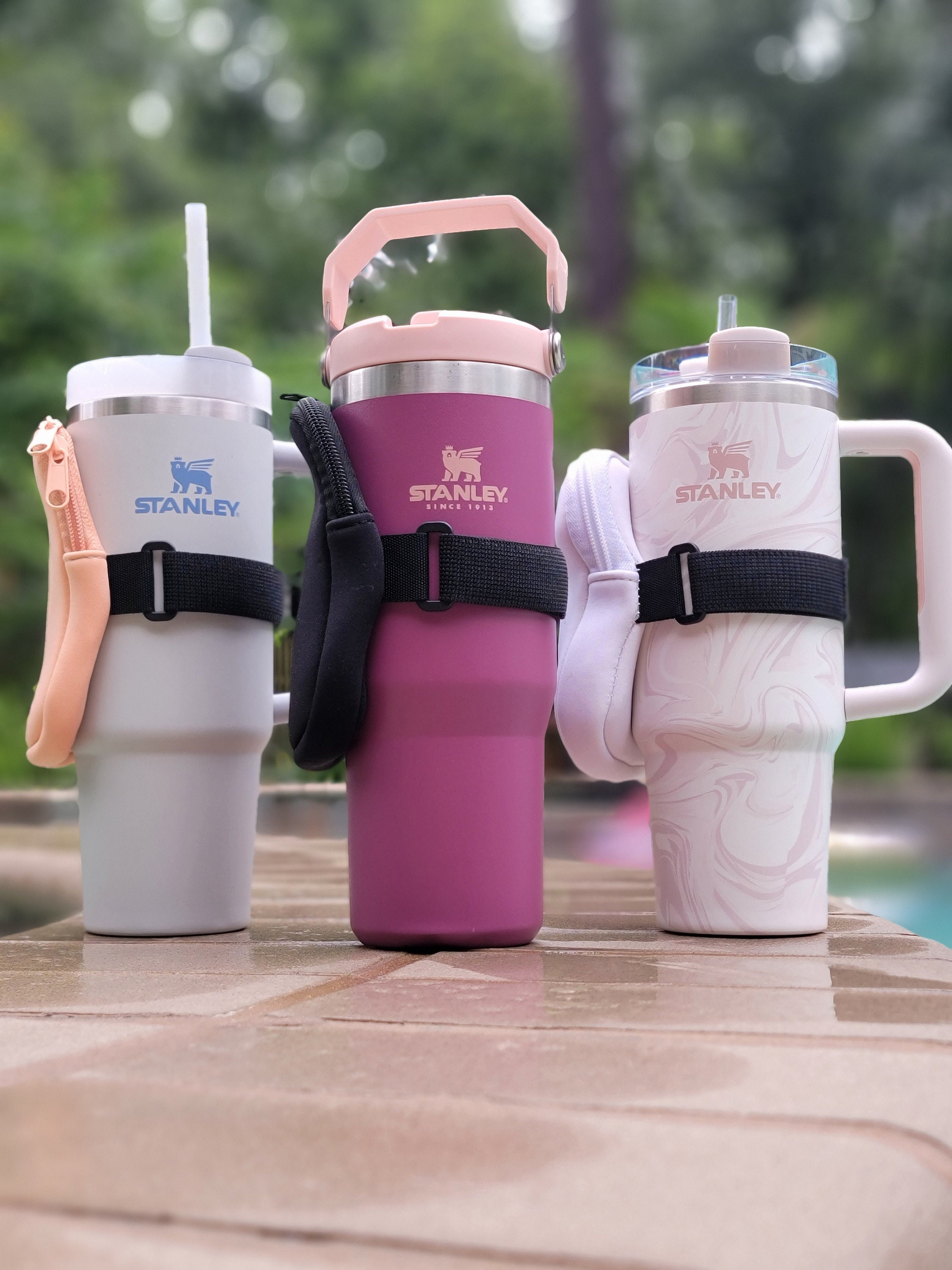 BOCHUANG Water Bottle Phone Holder for Stanley Pouch Fanny Pack HydroFlask  Yeti Gym Insulated Waterbottle Strap Purse Wallet Caddy Belt Bag for