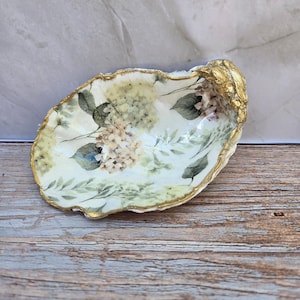 Handmade Decoupage Oyster Shell Dish | Coastal Decor | Jewelry Holder | Trinket Dish | Gifts For Her | Floral