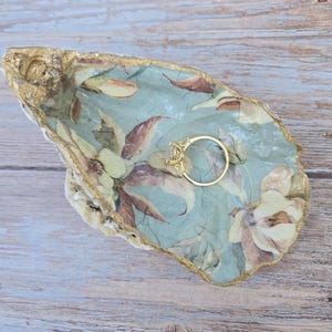 Handmade Decoupage Oyster Shell Dish | Coastal Decor | Jewelry Holder | Trinket Dish | Gifts For Her | Floral