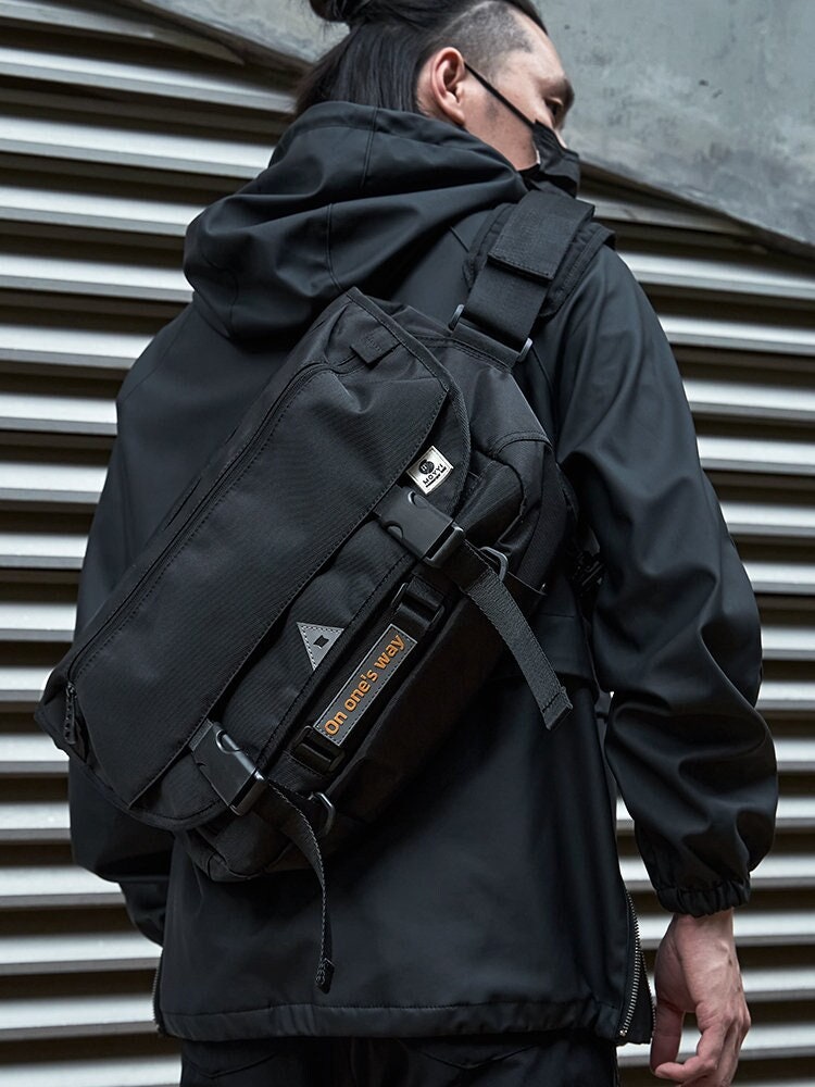 WEROCKER Black Messenger Bag Sling Shoulder Satchel Casual Bag Beg