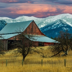 Farm Photography, Barn Photography, Flathead County Photography, Montana Scenery, Farm Country Landscape, Farm Country Photography