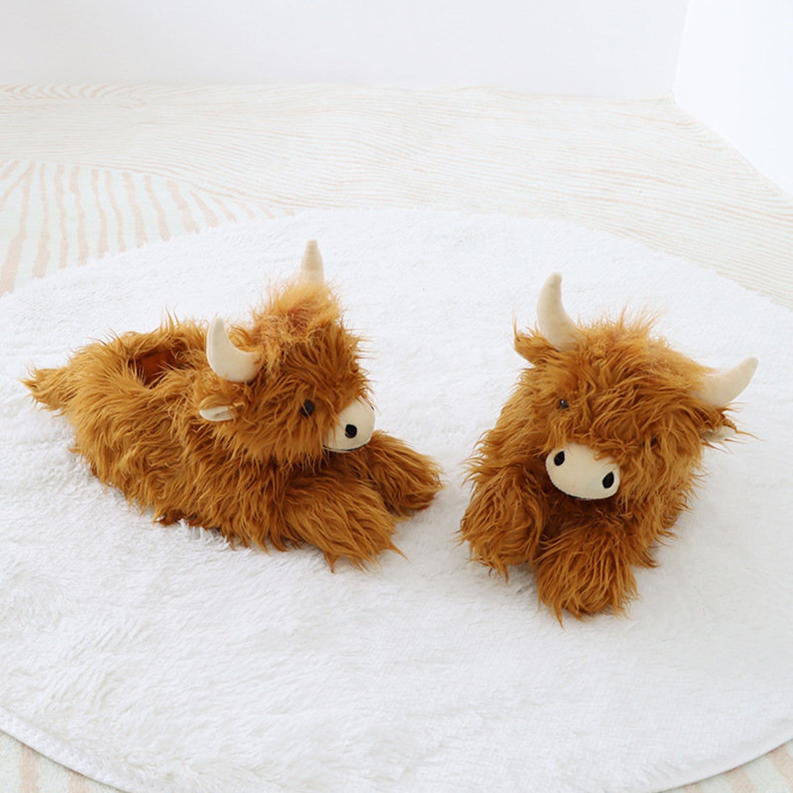 Highland Cow Slippers Highland Cattle Slippers Present Moo Etsy