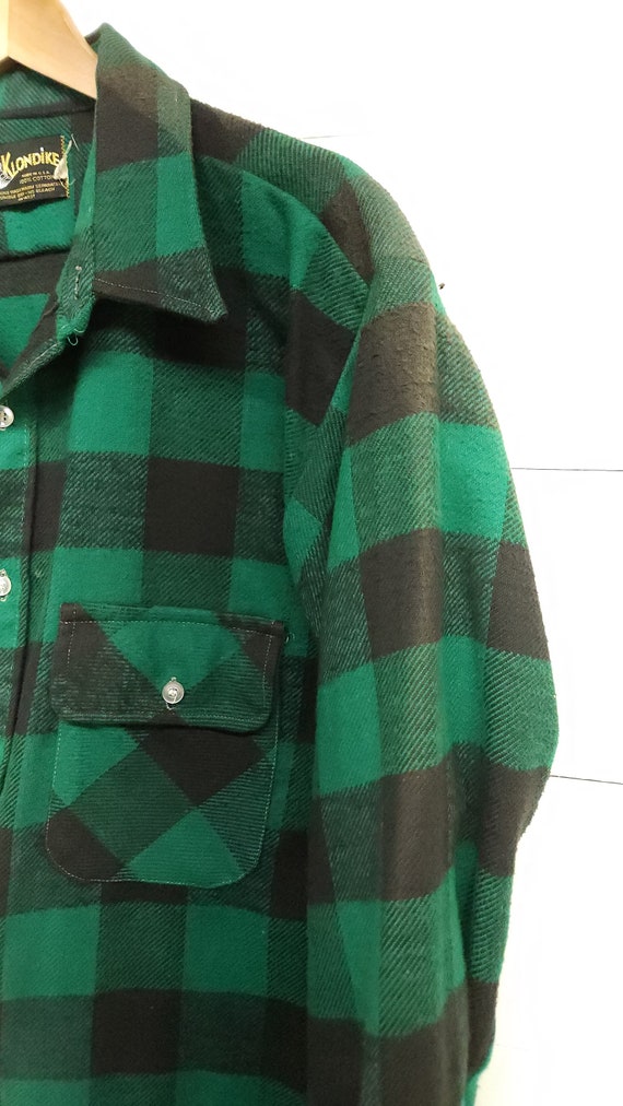 Green buffalo plaid Klondike flannel shirt. Size … - image 4