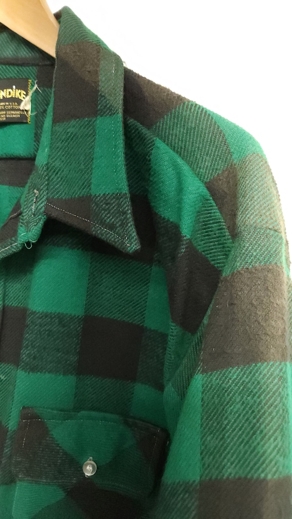 Green buffalo plaid Klondike flannel shirt. Size … - image 7