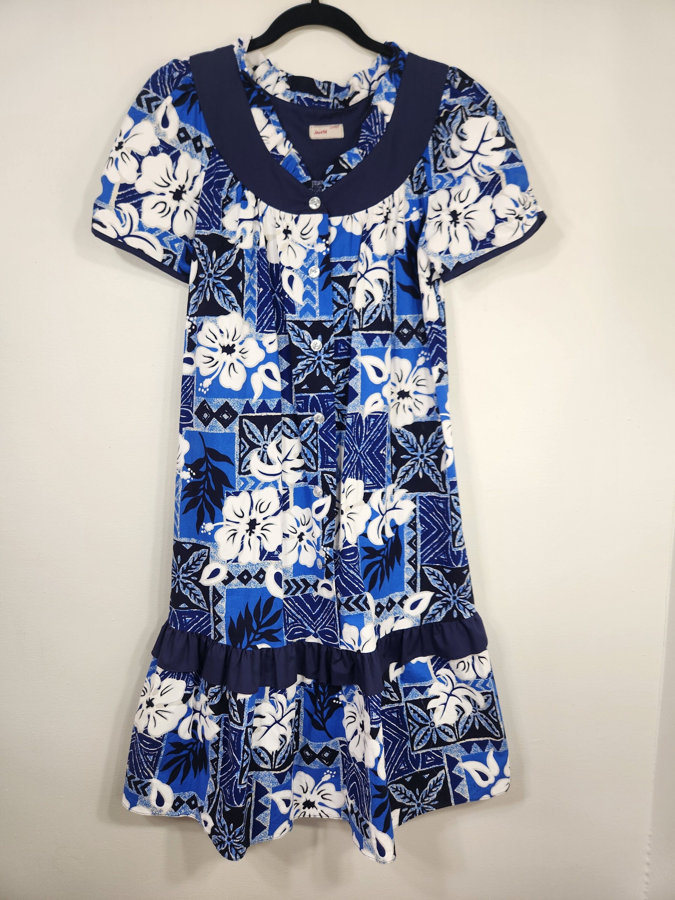 Hawaiian Dress by Jane M - Ruffles and Buttons, the Perfect
