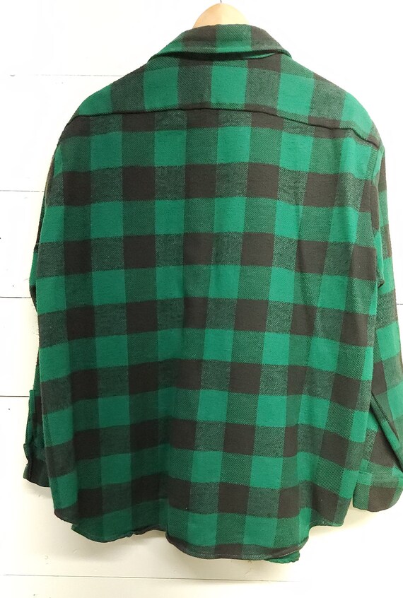 Green buffalo plaid Klondike flannel shirt. Size … - image 3