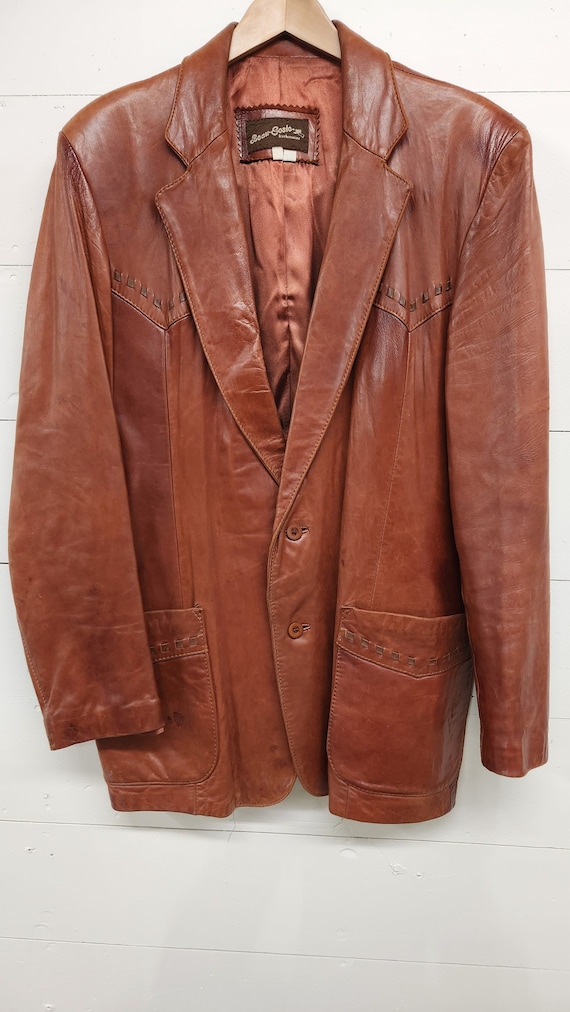 Stunning Beau-Geste western leather sportscoat. Si