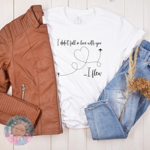 I didn&#39;t fall in love with you, I flew Tee, It Ends With Us, CoHo Shirt, Ugly Love Shirt, BookTok, CoHo Lover, CoHo Gift, Romance Shirt