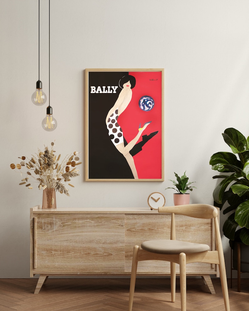 Vintage Fashion Printable Digital Poster Chic French Woman Silhouette ...