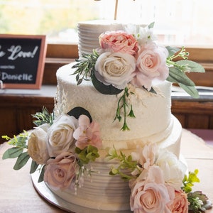 Wedding cake toppers with flowers, Set of 3 Blush cake toppers, Pink cake toppers, Wedding cake topper, Wedding flowers, Flower cake toppers