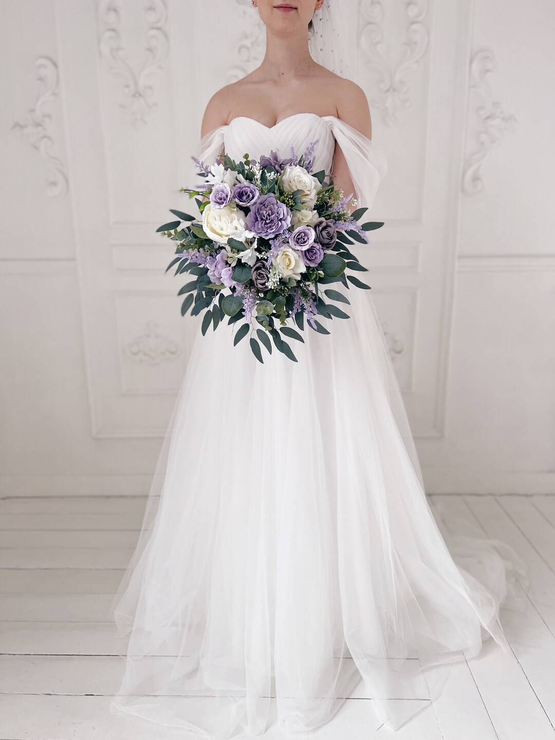 bridal-bouquet-lavender-wedding-bouquet-wedding-bouquet-purple