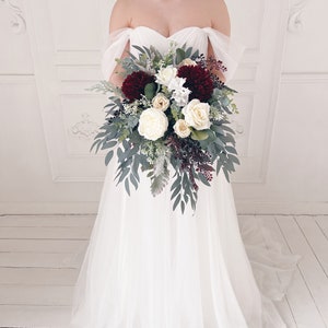 Wedding bouquet, Burgundy Bridal bouquet, Wedding bouquet burgundy, Bridesmaids bouquet, Fall wedding bouquet, Winter wedding bouquet image 2