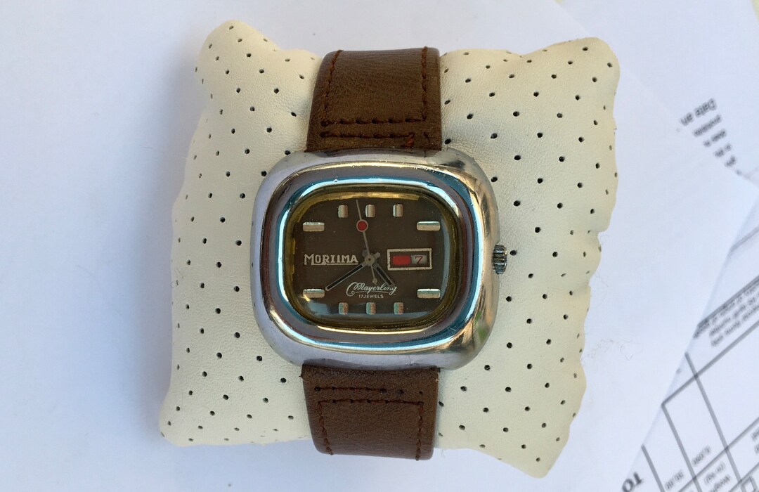Montre homme vintage Mortima Mayerling Fabriquée en France dans les années 60 - France