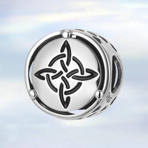 Witch&#39;s Knot Charm • S925 Sterling Silver Charm for Bracelet • Necklace Pendant • Gift for Her