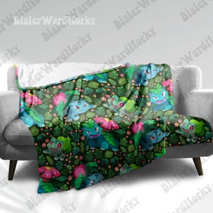 Manta tropical de Bulbasaur, adorable manta de anime, decoración suave para el hogar para los amantes del anime.